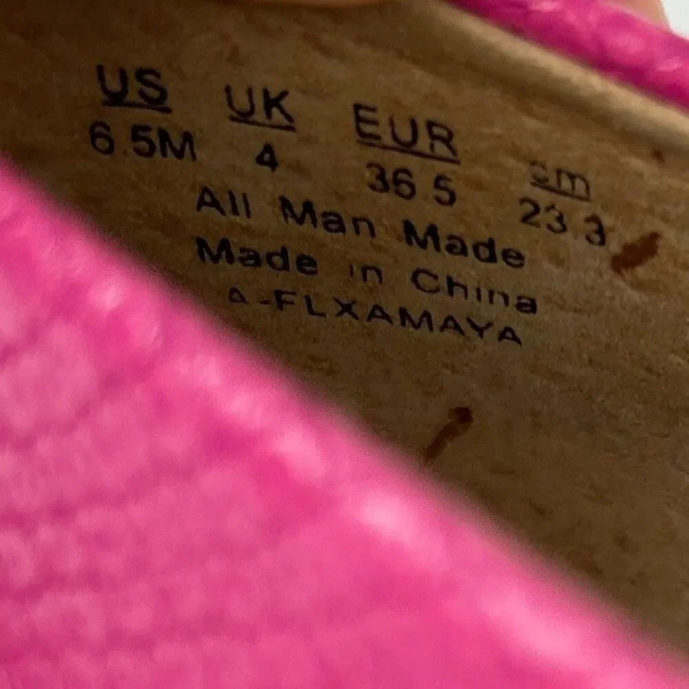 Franco Sarto Flexa Amaya Ballet Flats Hot Pink Embossed Square Toe Shoe NWOT 6.5